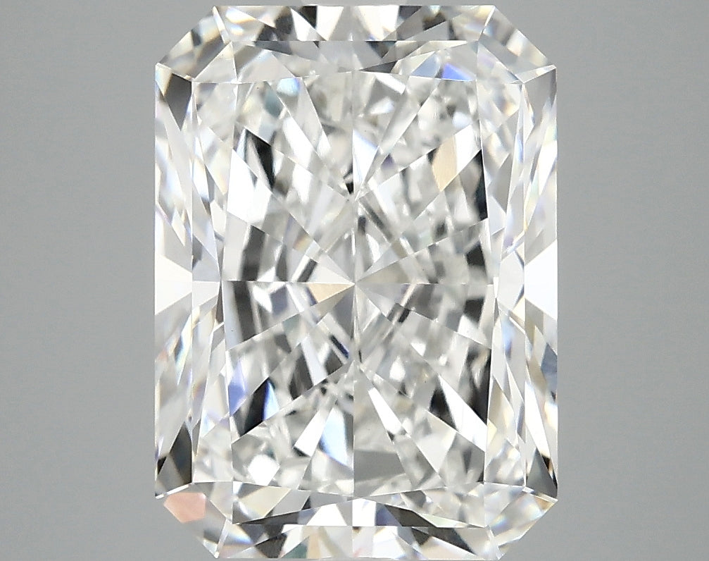 5.05 ct E VVS2 Radiant