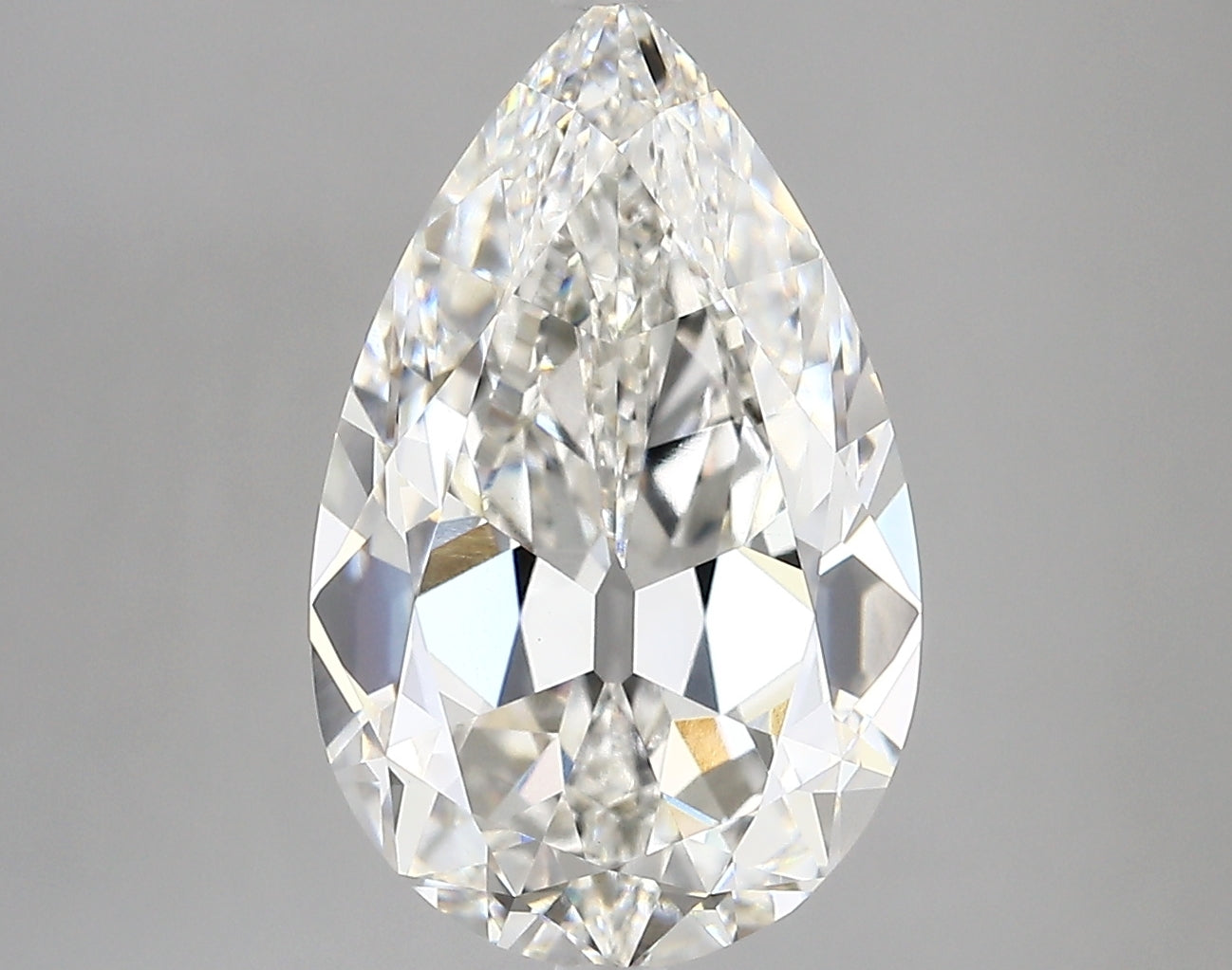 5.03 ct G VVS2 Old Mine Pear