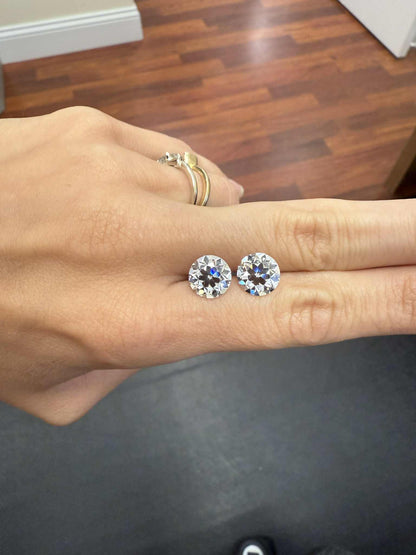 Euro Cut Matched Pair: 6.69ctw E VS1/VVS2