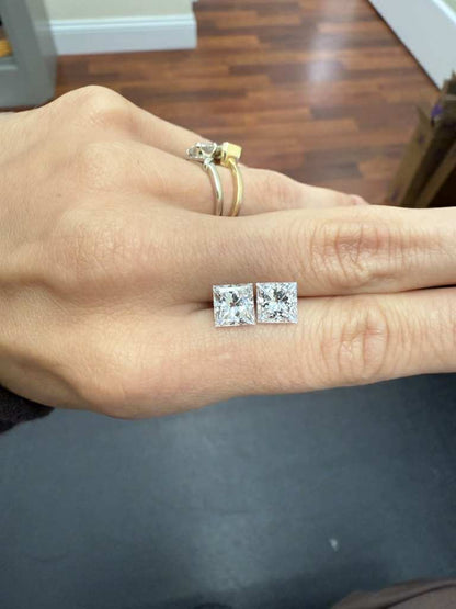 Princess Cut Matched Pair: 4ctw D VS1