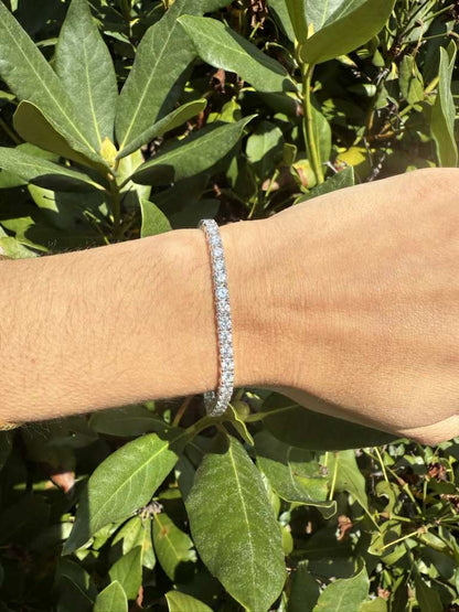 Tennis Bracelet: 7.29ctw 14k WG 7"