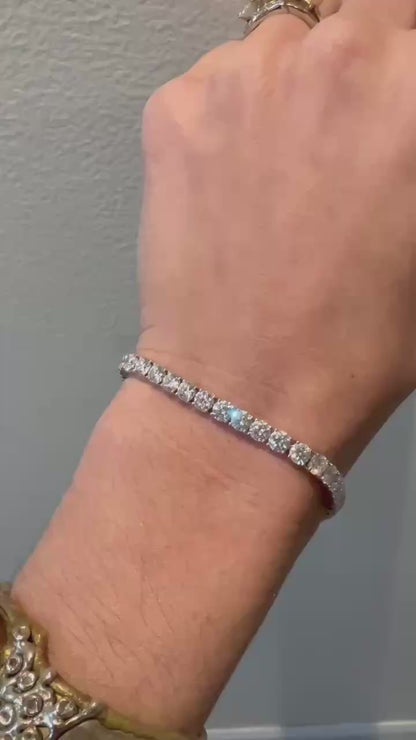 Tennis Bracelet - 10.20ctw