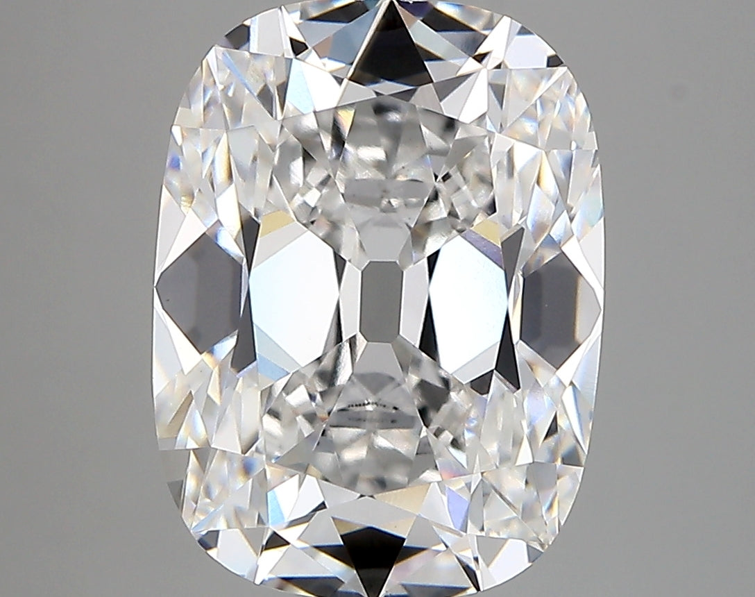 Antique Cushion: 5.17 D VVS2