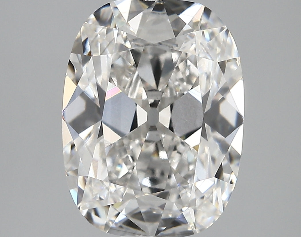 Antique Cushion: 4.43 F VS1